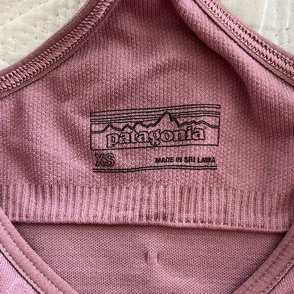 Patagonia sports bra - Picture 3 of 4